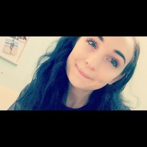 Meet your Posher, Abby